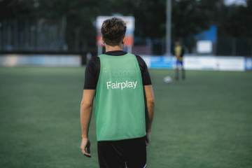 韩国队2：1捷克孙兴慜下场后球队逆转进球（配图示意）